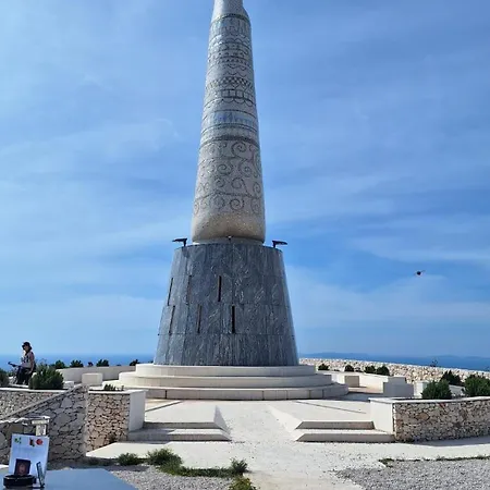 B&i * Primošten